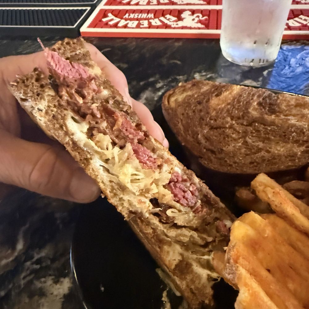 Pastrami sandwich Pastrami sandwich