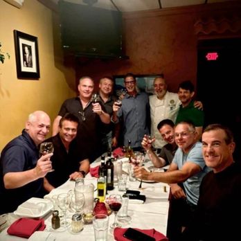 Joe & Giuseppe - Dining Room - Italian Near Me - Arlington Heights, Illinois