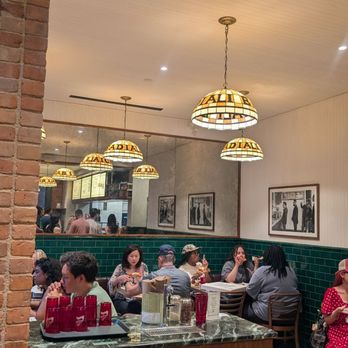 Pizzeria Badiali - Pizza Near Me - Toronto, Ontario