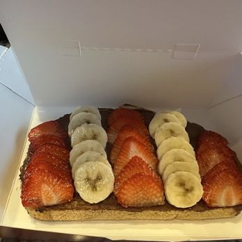 La La Land - fruit toast - Cafes Near Me - Dallas, Texas La La Land - fruit toast - Cafes Near Me - Dallas, Texas