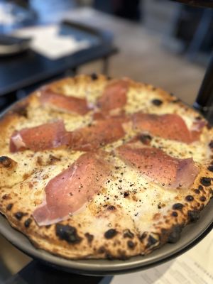 Pizzana by null