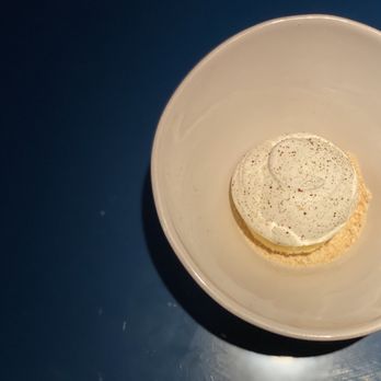 Miro Kaimuki - Almond. Orange blossom. Meringue. - Asian Fusion Near Me - Honolulu, Hawaii Miro Kaimuki - Almond. Orange blossom. Meringue. - Asian Fusion Near Me - Honolulu, Hawaii