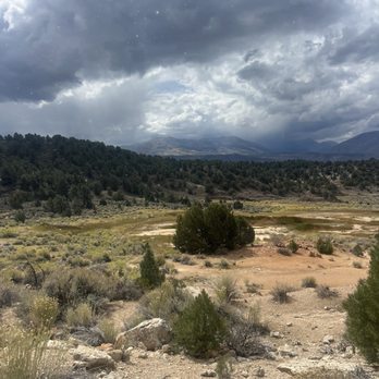 Travertine Hot Spring - Hot Springs Near Me Travertine Hot Spring - Hot Springs Near Me