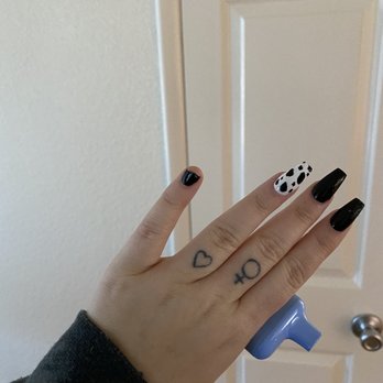 Mina Nails - after they refused to take them off because they were "meant to last" - Nail Salons Near Me - Wahiawa, Hawaii Mina Nails - after they refused to take them off because they were "meant to last" - Nail Salons Near Me - Wahiawa, Hawaii
