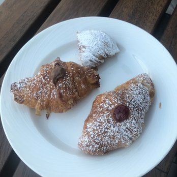 Kimpton Hotel Palomar South Beach - Breakfast! Homemade pastries from a local bakery from 7-10am daily - Hotels Near Me - Miami Beach, Florida Kimpton Hotel Palomar South Beach - Breakfast! Homemade pastries from a local bakery from 7-10am daily - Hotels Near Me - Miami Beach, Florida