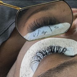 Eye In The Sky Lashes - Hybrid set