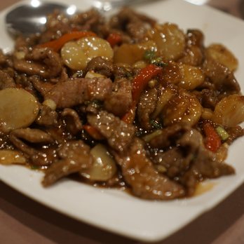 Shanghai Garden - Szechuan Beef in Hot Garlic Sauce - Shanghainese Near Me - Seattle, Washington Shanghai Garden - Szechuan Beef in Hot Garlic Sauce - Shanghainese Near Me - Seattle, Washington
