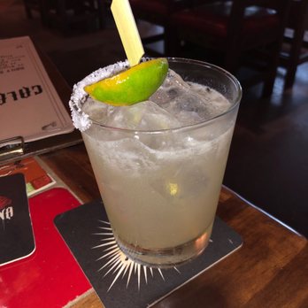 Calaveras Cantina - Happy hour Margarita. - Mexican Near Me - Jupiter, Florida