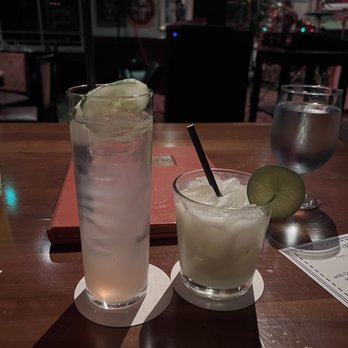 Fleetwood's on Front St - The Thomas, Kokomo - New American Near Me - Lahaina, Hawaii