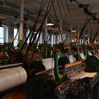 Lowell National Historical Park - operating power looms - Museums Near Me - Lowell, Massachusetts Lowell National Historical Park - operating power looms - Museums Near Me - Lowell, Massachusetts