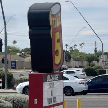 Take 5 Oil Change - Outside - Oil Change Stations Near Me - Mesa, Arizona Take 5 Oil Change - Outside - Oil Change Stations Near Me - Mesa, Arizona