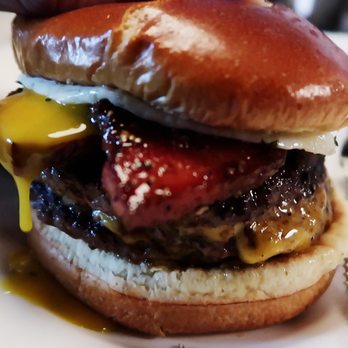 Au Cheval - Bars Near Me - Chicago, Illinois