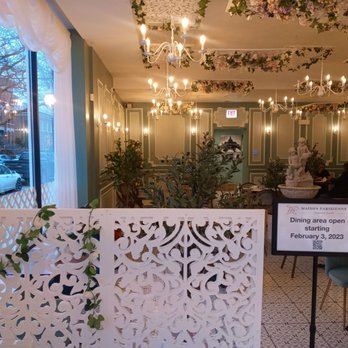 Maison Parisienne - Cafes Near Me - Chicago, Illinois Maison Parisienne - Cafes Near Me - Chicago, Illinois