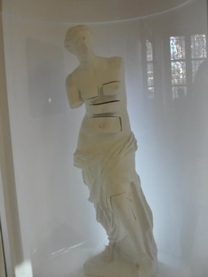 Dalí Theatre-Museum by null