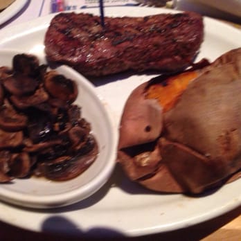 Logan's Roadhouse - 12oz Sirloin, baked sweet potato, and sautéed mushrooms - Steakhouses Near Me - Owasso, Oklahoma Logan's Roadhouse - 12oz Sirloin, baked sweet potato, and sautéed mushrooms - Steakhouses Near Me - Owasso, Oklahoma