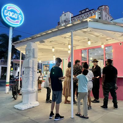 Gogo’s Tacos by null
