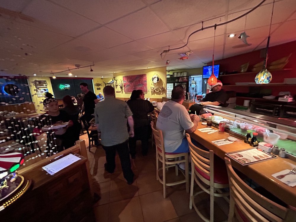 Thai Thai III Restaurant & Sushi