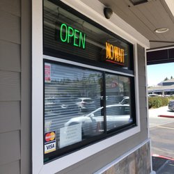 Pitstop Autoglass + Windshield Repair Service Center