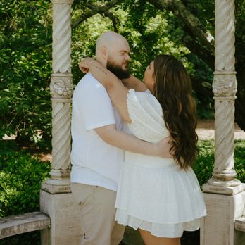 Shayla Kay Photography - Engagement session - Session Photography Near Me Shayla Kay Photography - Engagement session - Session Photography Near Me