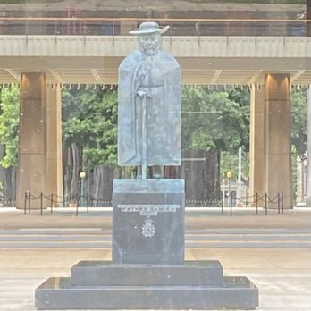 Real Hawaii Tours - Tours Near Me