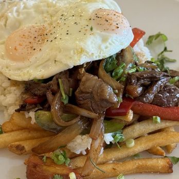 Asador Del Sur - Lomo saltado with extra eggs - Latin American Near Me - Maplewood, Missouri