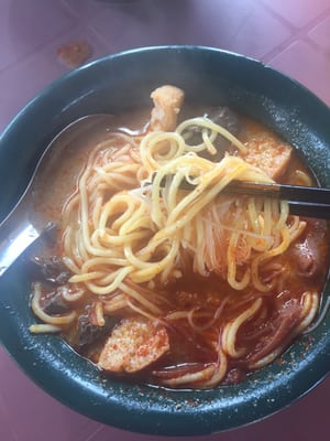 Air Itam Sister Curry Mee by null