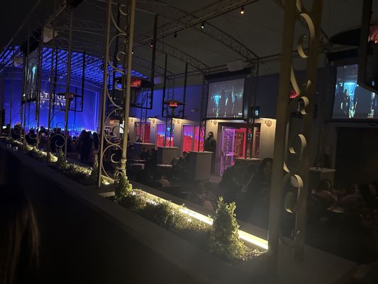 Altitude Sky Lounge by null