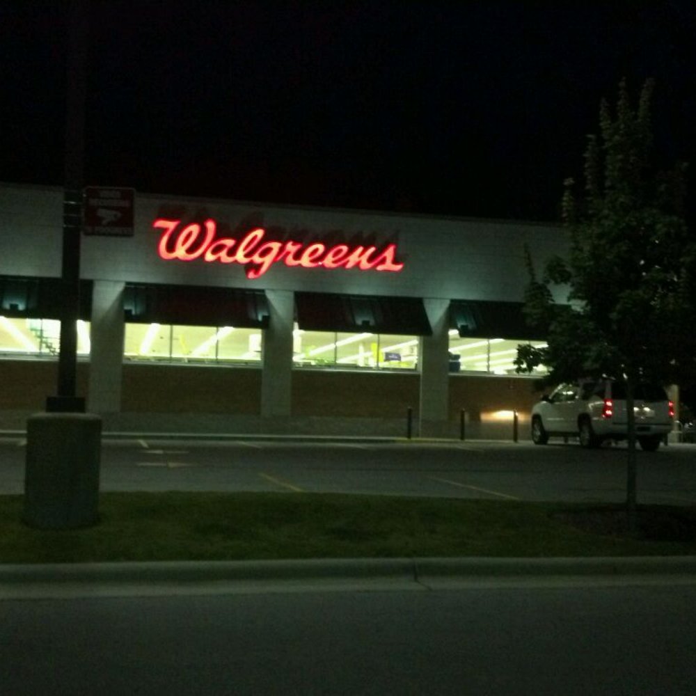 Walgreens - the front of a walgreens store at night - Cosmetics & Beauty Supply Near Me - Beulaville, North Carolina Walgreens - the front of a walgreens store at night - Cosmetics & Beauty Supply Near Me - Beulaville, North Carolina