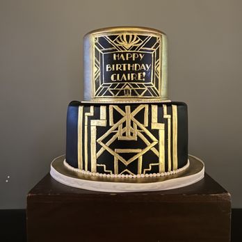 Oakleaf Cakes - a black and gold wedding cake - Bakeries Near Me - Boston, Massachusetts