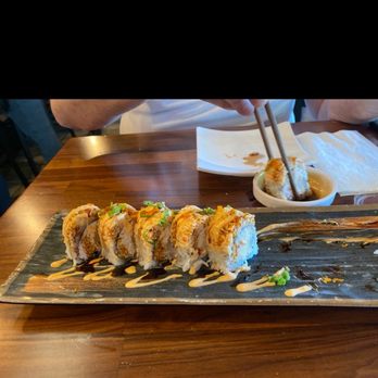 Hikari Sushi - Bora Bora Roll - Sushi Bars Near Me - Simi Valley, California