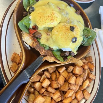 Egg Works - Prime Rib Benedict - Breakfast & Brunch Near Me - Las Vegas, Nevada Egg Works - Prime Rib Benedict - Breakfast & Brunch Near Me - Las Vegas, Nevada