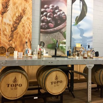TOPO Distillery - Tasting table - Distilleries Near Me - Chapel Hill, North Carolina TOPO Distillery - Tasting table - Distilleries Near Me - Chapel Hill, North Carolina