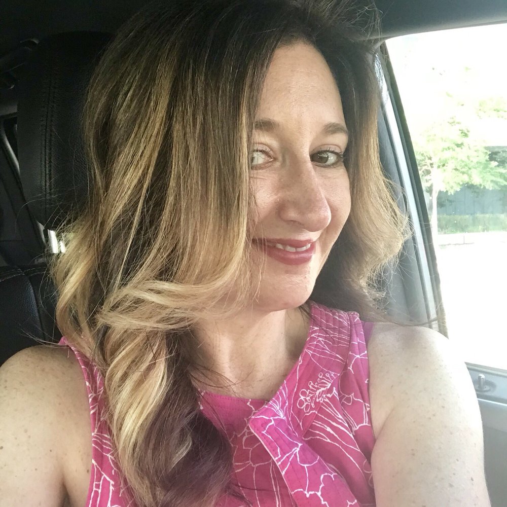 Drybar - Birmingham - Cosmo-tai. - Hair Stylists Near Me - Birmingham, Michigan