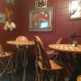 Cowboys Bar B Que Station - Barbeque Near Me - Alice, Texas