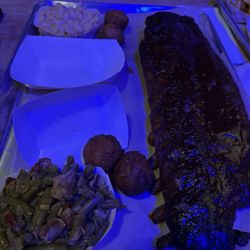 Picture doesn't do it justice. Full rack of ribs -- fall off the bone incredible.