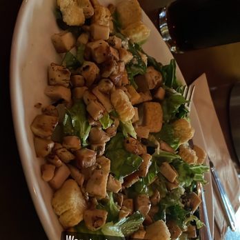 25 Degrees - A "half" Caesar salad - Burgers Near Me - Los Angeles, California