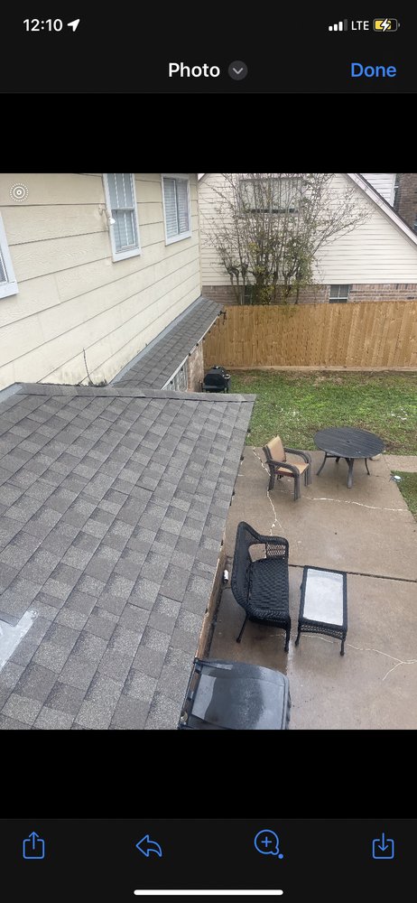 Slide of Arnold Roofing and Construction