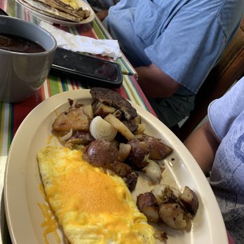 G’s Molcajete - Cheese Omelet with country fried potatoes - Tex-Mex Near Me - Crystal Beach, Texas G’s Molcajete - Cheese Omelet with country fried potatoes - Tex-Mex Near Me - Crystal Beach, Texas