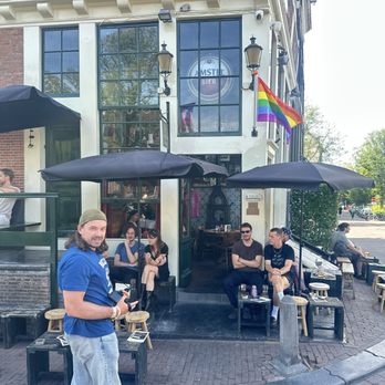 Café Papeneiland - Outside - Pubs Near Me - Amsterdam, New Hampshire