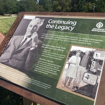 The Stinchcomb-Groth Memorial - Sunday, 19 September 2021 - at Stinchcomb Memorial Park - Parks Near Me - Cleveland, Ohio The Stinchcomb-Groth Memorial - Sunday, 19 September 2021 - at Stinchcomb Memorial Park - Parks Near Me - Cleveland, Ohio