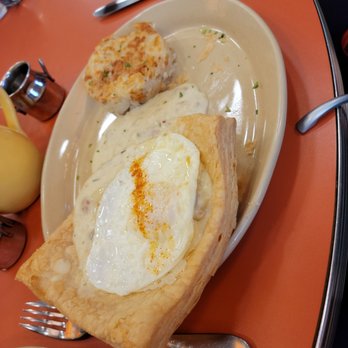 Snooze, an A.M. Eatery - Breakfast Pot Pie - Breakfast & Brunch Near Me - Phoenix, Arizona Snooze, an A.M. Eatery - Breakfast Pot Pie - Breakfast & Brunch Near Me - Phoenix, Arizona