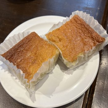 Ludi's Restaurant & Lounge - Butter mochi - American Near Me - Seattle, Washington Ludi's Restaurant & Lounge - Butter mochi - American Near Me - Seattle, Washington