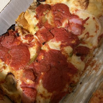 Buddy's Pizza Troy - Pizza Near Me - Troy, Michigan