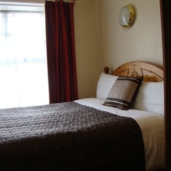 Avondale House - Bed & Breakfast Near Me - Dublin, D