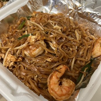 Thai Curry Restaurant - Pad thai shrimps - Thai Near Me - Houston, Texas Thai Curry Restaurant - Pad thai shrimps - Thai Near Me - Houston, Texas