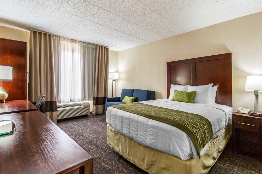 COMFORT INN COLLEGE PARK NORTH Updated October 2024 33 Photos & 58