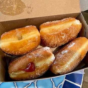 Tex Drive In - Malasadas - Apple, guava, plain - Fast Food Near Me - Honokaa, Hawaii