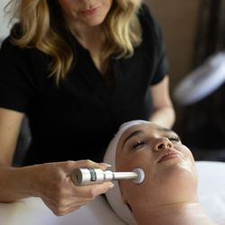 Skin Logic Aesthetics - Microchanneling / Microneedling