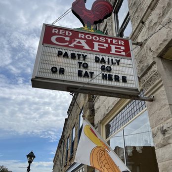 Red Rooster Cafe - Breakfast & Brunch Near Me - Mineral Point, Wisconsin