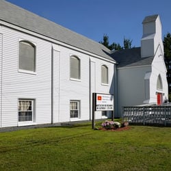 Dhammakaya Meditation Center Boston - In front of the Meditation Center